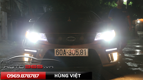 Độ đèn Kia Forte với bi hella 5 2017 cho ánh sáng vượt trội